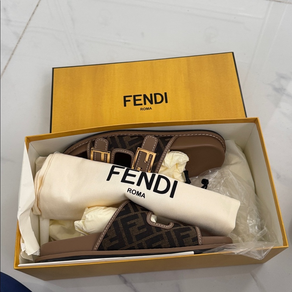 Authentic Fendi Tan and Black Logo Slide Sandals in excellent conditions. - Picture 7 of 7